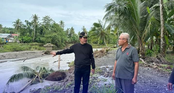 Bupati Nias Barat Larang Keras Penambangan Pasir Dekat Jembatan Lahomi